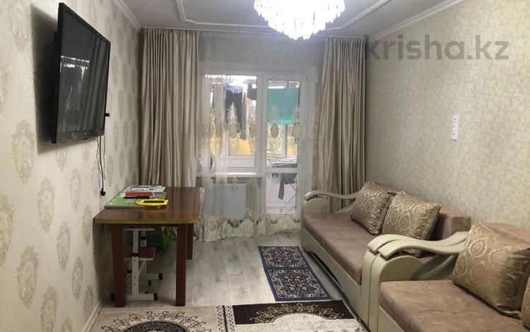 Караганда кинотеатр ботагоз. Караганда 70-х годов. Караганда в 90е. Караганда в 90е. Караганда в 90е.