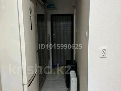 1-бөлмелі пәтер · 18 м² · 1/9 қабат, 2 ш/а., 101 Стрелковая Бригада 16 — Унивестит имени Баишева, бағасы: 130 000 ₸ в Актобе, мкр 8