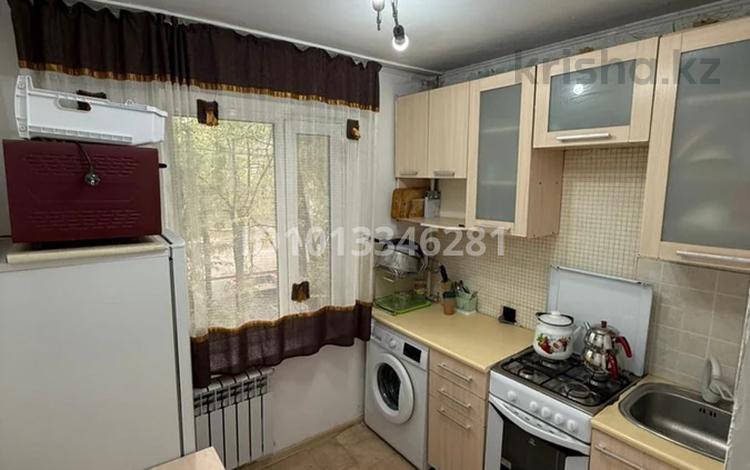3-комнатная квартира · 62 м² · 2/5 этаж, мкр №5 21 А за 45 млн ₸ в Алматы, Ауэзовский р-н — фото 2