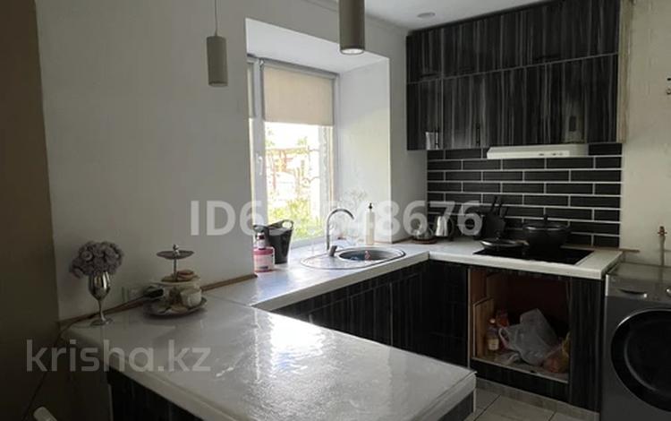 2-комнатная квартира · 43 м² · 1/2 этаж, Юности 8 — улица юности за 16 млн ₸ в Семее — фото 2