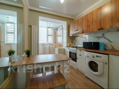 2-комнатная квартира · 58 м² · 5/5 этаж, 14-й мкр 37 за 10 000 ₸ в Актау