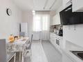2-комнатная квартира · 70 м² · 13/13 этаж, Мангилик Ел 17 за 18 000 〒 в Астане, Есильский р-н — фото 11