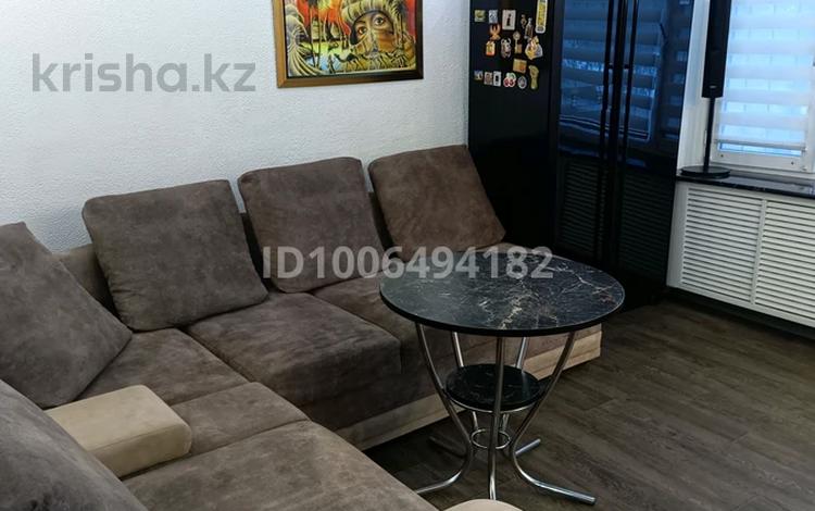 3-комнатная квартира · 60 м² · 1/5 этаж, Астана 18 за 13.5 млн 〒 в Аксу — фото 2