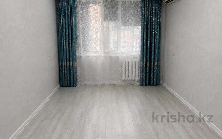 3-бөлмелі пәтер · 63.2 м² · 4/5 қабат, Урдинская, бағасы: 16.5 млн ₸ в Уральске — фото 2