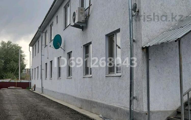 1-бөлмелі пәтер · 30 м² · 1/2 қабат, Шұғыла ш/а., Кенжетаев 6, бағасы: 130 000 ₸ в Алматы, Наурызбайский р-н — фото 2