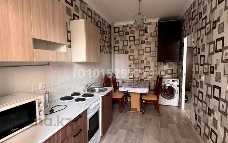 1-комнатная квартира · 32 м² · 7/12 этаж, мкр Туран-2 46а за 110 000 ₸ в Шымкенте, Каратауский р-н — фото 2