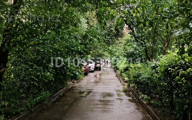 1-комнатная квартира · 33 м² · 1/4 этаж, Жубанова 5 за 230 000 ₸ в Алматы — фото 2