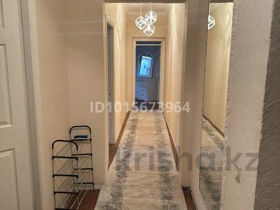 3-комнатная квартира · 72 м² · 2/9 этаж, мкр Тепличный 12/11 за 320 000 ₸ в Алматы, Ауэзовский р-н