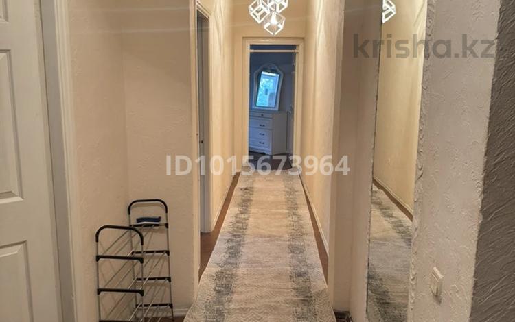 3-комнатная квартира · 72 м² · 2/9 этаж, мкр Тепличный 12/11 за 320 000 ₸ в Алматы, Ауэзовский р-н — фото 2