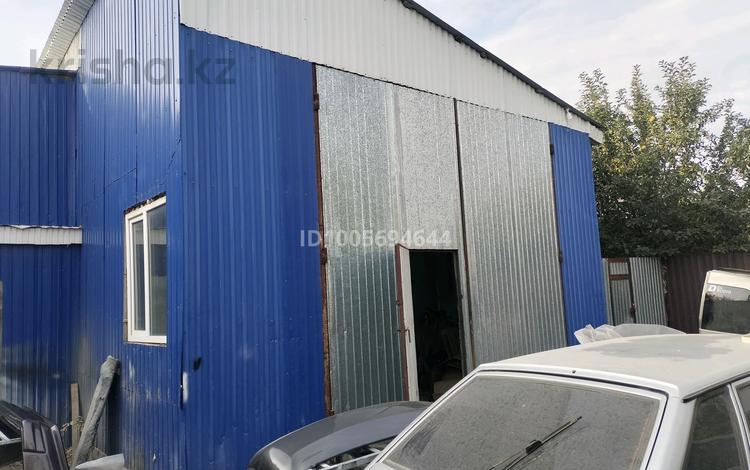 Гараж · 70 м² · Наумова 49 за 135 000 〒 в Актобе, мкр Москва — фото 2