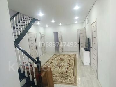 Жеке үй · 7 бөлме · 285 м² · 13 сот., Жанаконыс-2, бағасы: 42 млн ₸ в Актобе, жилой массив Жанаконыс