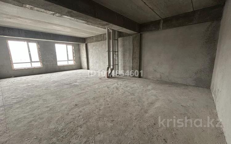 3-комнатная квартира · 100 м² · 7/7 этаж, 41 мкр. 21 за 30 млн ₸ в Актау — фото 2