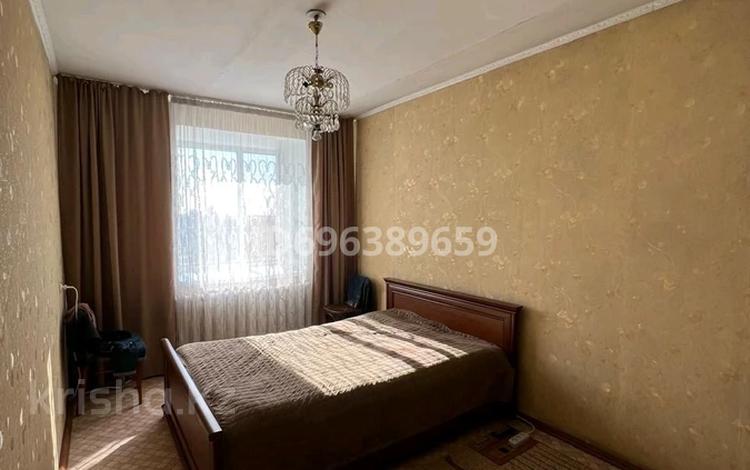 3-комнатная квартира · 60 м² · 6/6 этаж, Шугаева 172 за 20.5 млн ₸ в Семее — фото 2