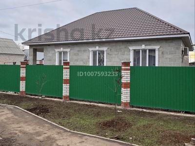 Отдельный дом · 3 комнаты · 150 м² · 6 сот., Старый аэропорт, Жазира за 40 млн 〒 в Уральске