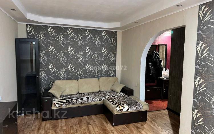 2-бөлмелі пәтер · 47 м² · 2/4 қабат, мкр Жилгородок, Лачугина 11 — Киселева остановка, бағасы: 150 000 ₸ в Актобе — фото 10