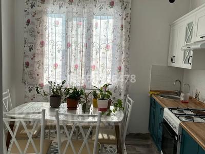 Отдельный дом · 2 комнаты · 80 м², 9-й квартал — За Бозбие за 220 000 〒 в Коксай (пути Ильича)