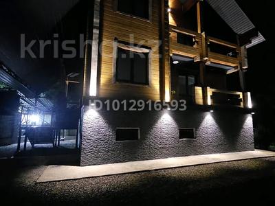 Жеке үй · 6 бөлме · 223 м² · 12 сот., мкр Тау Самал — Марат Оспанова, бағасы: 130 млн ₸ в Алматы, Медеуский р-н