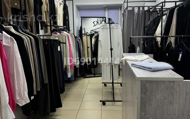 Магазины и бутики • 18 м² за 2 млн 〒 в Павлодаре — фото 2