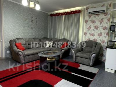 2-комнатная квартира · 61 м² · 1/5 этаж, Мухамеджанова 34 — 15 школы за 200 000 ₸ в Балхаше