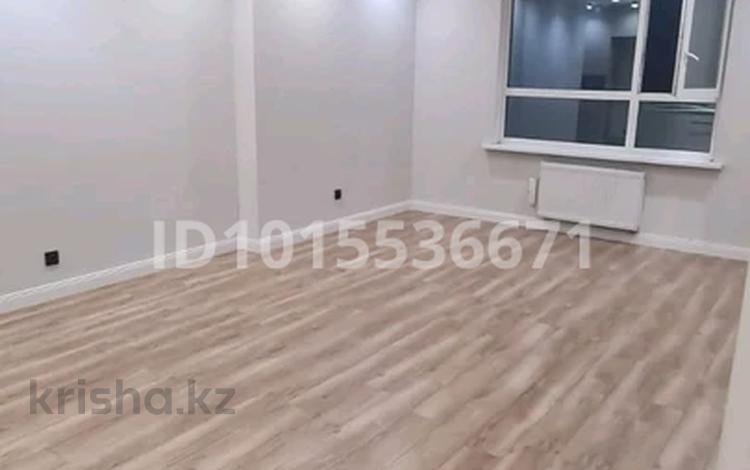 3-комнатная квартира · 70 м² · 11/16 этаж, Егизбаева 3, 5 — Каныша Сатпаева за 70.5 млн ₸ в Алматы, Бостандыкский р-н — фото 2