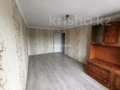 2-комнатная квартира · 46 м² · 4/5 этаж, 12-й микрорайон, 12-й микрорайон 217 — Находится возле 40 школы, над магнумом за ~ 18.8 млн ₸ в Шымкенте, Енбекшинский р-н