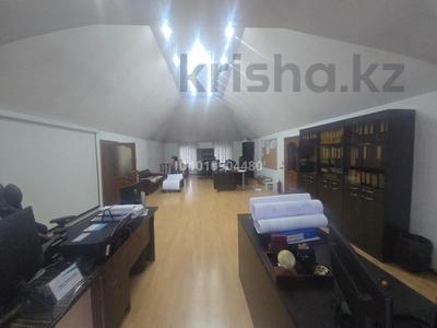 Свободное назначение, офисы, склады, медцентры и аптеки, образование, конференц-залы, кабинеты и рабочие места, студии · 1920 м² за 1.3 млн 〒 в Шымкенте, Аль-Фарабийский р-н