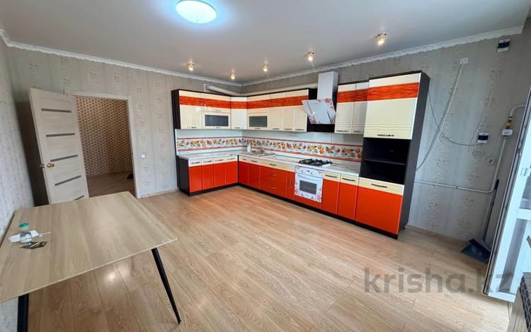 3-бөлмелі пәтер · 107.1 м² · 7/9 қабат, Нурсултана Назарбаева 197, бағасы: 52.5 млн ₸ в Костанае — фото 2