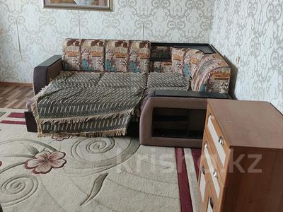 3-комнатная квартира · 66 м² · 9/9 этаж, Голубые пруды 4 за 130 000 〒 в Караганде