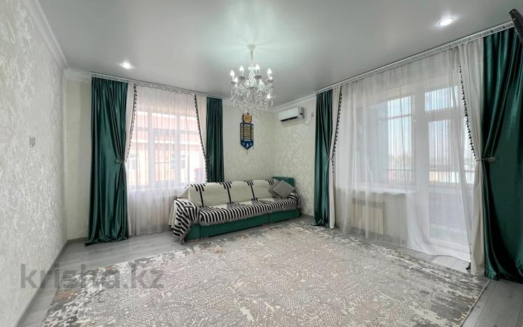 3-бөлмелі пәтер · 75 м² · 2/3 қабат, Жаңа қала ш/а., Липецкая 4, бағасы: 39.9 млн ₸ в Караганде, Казыбек би р-н — фото 2