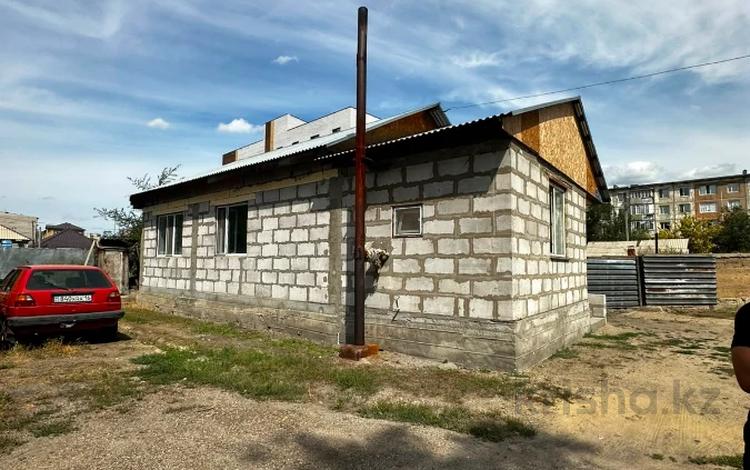 Отдельный дом · 3 комнаты · 60 м² · 4.5 сот., Берел 44 за 27 млн ₸ в Семее — фото 3