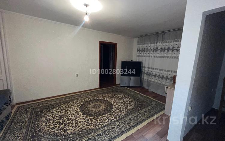 2-комнатная квартира · 45 м², 71 квартал 4 — Валиханова за 13 000 ₸ в Семее — фото 8