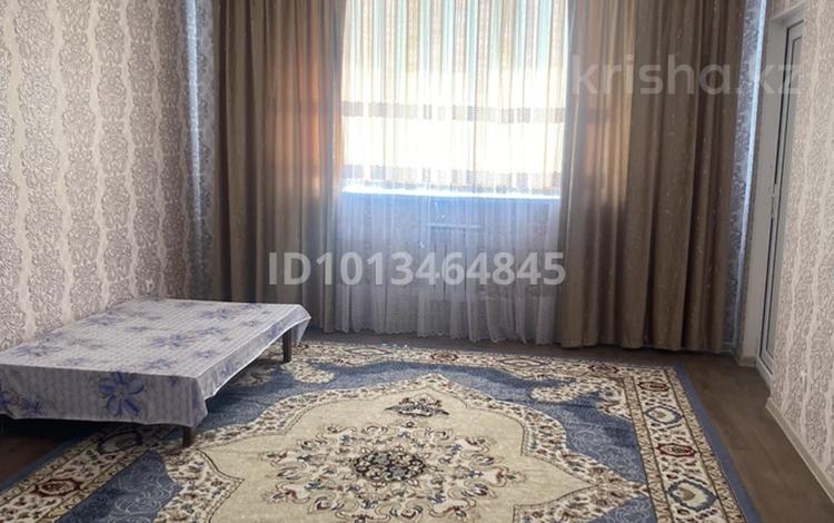 3-бөлмелі пәтер · 80 м² · 9/12 қабат, Нұрсәт ш/а, Қазтуған жырау 66А — Школа, бағасы: 180 000 ₸ в Шымкенте, Каратауский р-н — фото 2