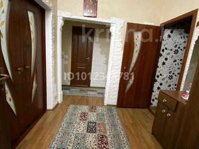4-комнатная квартира · 80 м² · 5/5 этаж, Мкр. Мерей 6 за 15 млн ₸ в 