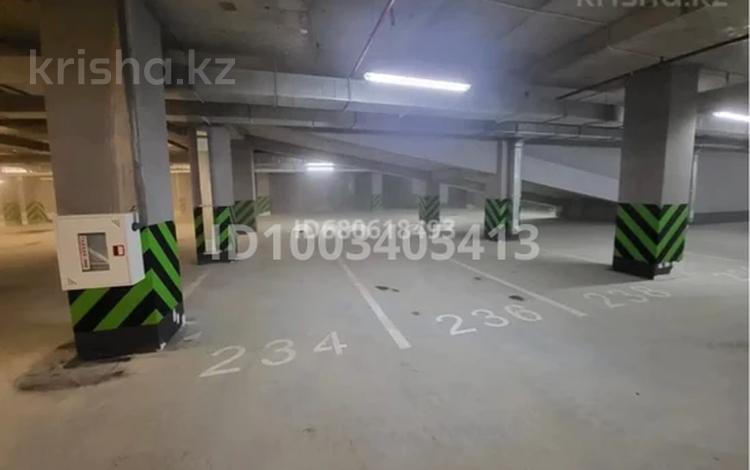 Паркинг · 12 м² · Абая 164 — Брусиловского за 4.5 млн ₸ в Алматы, Бостандыкский р-н — фото 2