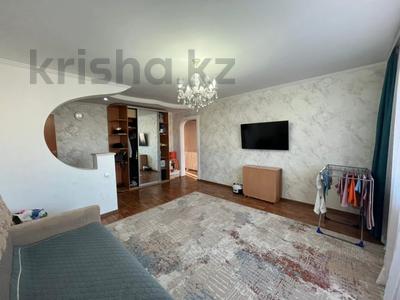 3-бөлмелі пәтер · 69.3 м² · 9/9 қабат, ул. Первомайская 37, бағасы: 28 млн ₸ в Семее