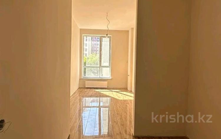 3-комнатная квартира · 100 м² · 2/10 этаж, Бухар Жырау 7/2 за 68 млн ₸ в Астане, Есильский р-н — фото 2