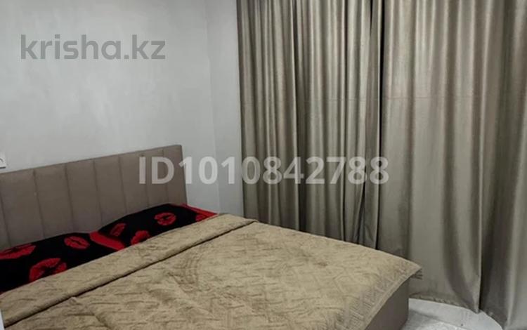 2-бөлмелі пәтер · 55 м² · 12/12 қабат, мкр Акжайык, Толеметова 85, бағасы: 25 000 ₸ в Шымкенте, Абайский р-н — фото 2