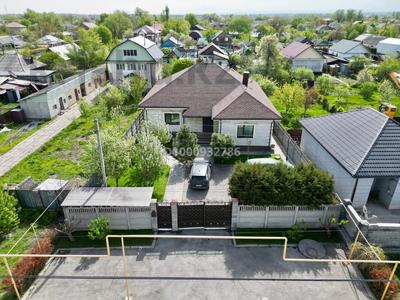 Отдельный дом · 5 комнат · 180 м² · 7.4 сот., Садовая (Егемендик) 54А за 125 млн ₸ в Кенена Азербаева (Покровка)