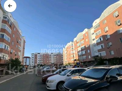 3-комнатная квартира · 100 м² · 3/5 этаж, мкр Нурсая, Султан-Бейбарыс 77/2 — Опек -Ниш -Аквапарк за 43 млн ₸ в Атырау