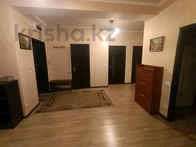 Пәтерлер в Карагандинской обл.: 4-бөлмелі пәтер · 130 м² · 1/5 қабат · ай сайын, мкр Михайловка , Мкр Михайловка Аманжелова 65/4, бағасы: 330 000 〒 4-бөлмелі пәтер · 130 м² · 1/5 қабат · ай сайын, мкр Михайловка , Мкр Михайловка Аманжелова 65/4, бағасы: 330 000 〒 в Караганде, Казыбек би р-н