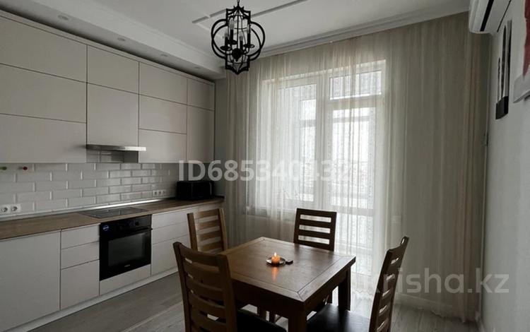 2-бөлмелі пәтер · 70 м² · 5/12 қабат, Тайманова, бағасы: 400 000 ₸ в Атырау — фото 6