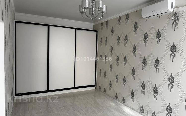 1-комнатная квартира · 60 м² · 1/2 этаж, Жангозин 78/1 — Напротив жк карлыгаш за 150 000 ₸ в Каскелене — фото 2