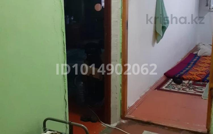 2-бөлмелі пәтер · 38 м² · 4/5 қабат, Турысова 47 409-410 — Токаева и Турусова пересечение, бағасы: 10 млн ₸ в Шымкенте, Аль-Фарабийский р-н — фото 2