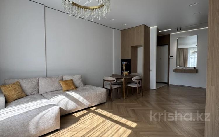 3-комнатная квартира · 81 м² · 4/9 этаж, Шамши Калдаяков 8 за 94 млн ₸ в Астане, Сарайшык р-н — фото 2