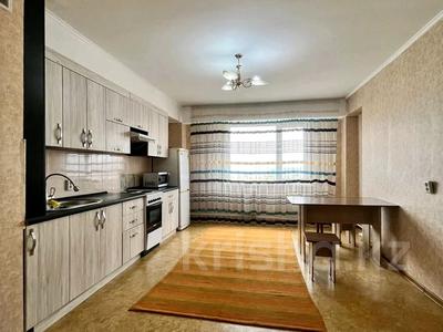 Продажа квартир в Восточно-Казахстанской обл.: 2-комнатная квартира · 73 м² · 8/9 этаж, Есенберлина 6а за 24 млн 〒 2-комнатная квартира · 73 м² · 8/9 этаж, Есенберлина 6а за 24 млн 〒 в Усть-Каменогорске