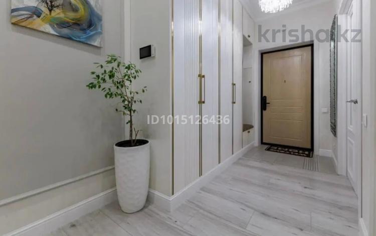 3-бөлмелі пәтер · 105 м² · 6/16 қабат, Туркестан 28/2, бағасы: 105 млн ₸ в Астане, Есильский р-н — фото 2