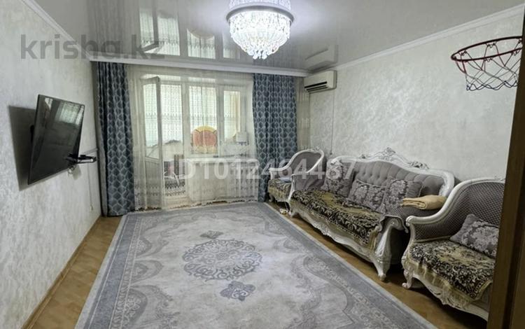 3-бөлмелі пәтер · 73 м² · 3/6 қабат, мкр Астана 20, бағасы: 28 млн ₸ в Уральске — фото 2
