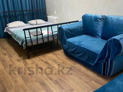 2-бөлмелі пәтер · 60 м² · 4/5 қабат, Макатаева 88 — Панфилова, бағасы: 15 000 ₸ в Алматы, Алмалинский р-н