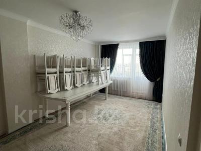 3-бөлмелі пәтер · 100.3 м² · 7/9 қабат, 12 ш/а., бағасы: 27.5 млн ₸ в Актобе, мкр 12