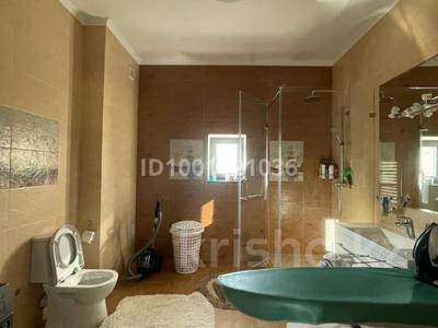 Аренда домов или дач в Алматинской обл.: Отдельный дом · 9 комнат · 450 м² · помесячно, Джамбула 210 — Мечеть Бескайнар за 4 млн 〒 Отдельный дом · 9 комнат · 450 м² · помесячно, Джамбула 210 — Мечеть Бескайнар за 4 млн 〒 в